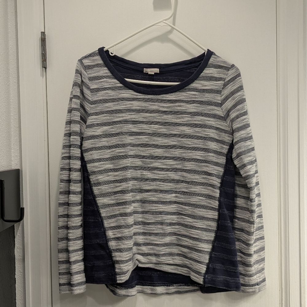 GAP Striped Navy and Gray Women's Top